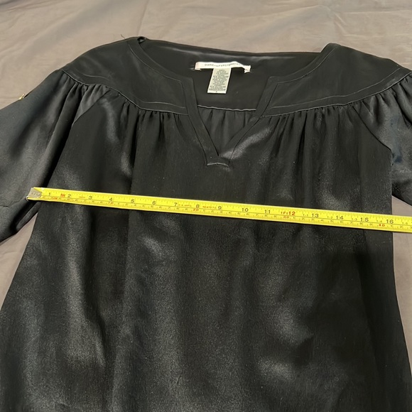 DVF Rich, crepey silk blend DVF dress - Picture 3 of 5